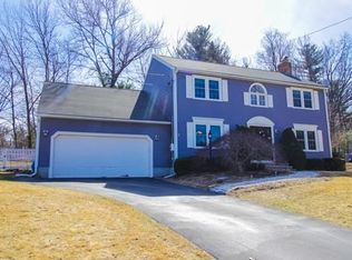 6 Flintlock Dr, Leominster, MA 01453
