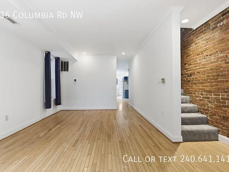 636 Columbia Rd NW — Photo 4