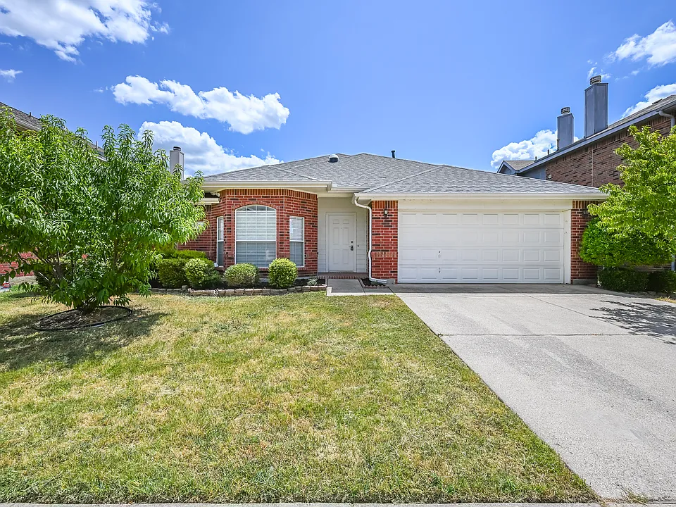 216 Quail Trail Ln