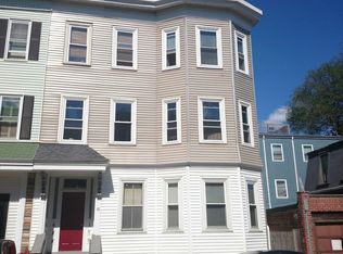 81 P St, South Boston, MA 02127