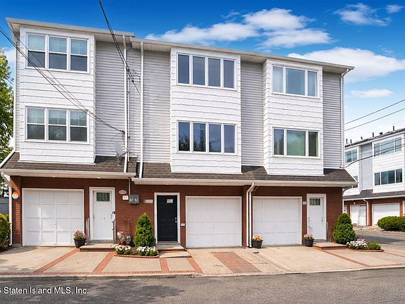 4th image of 63 Avon Ln