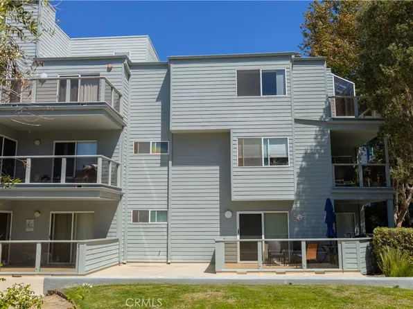 210 The Vlg Unit 305, Redondo Beach, CA 90277