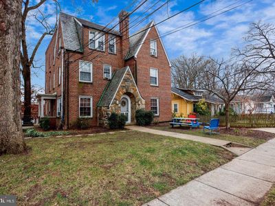 719 Erie Ave APT 5, Takoma Park, MD, 20912