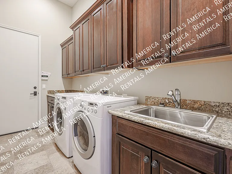 12439 E Lupine Ave — Photo 25