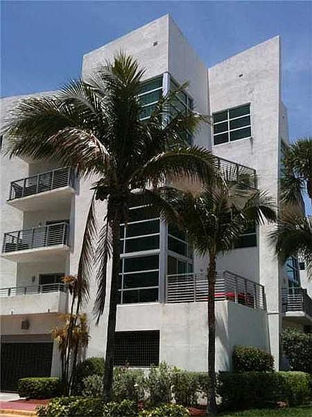 1st image of 7700 Collins Av 6 #6