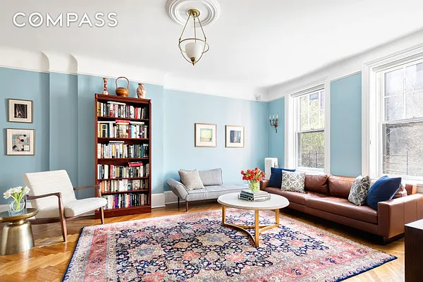 Sold by Compass | media 2