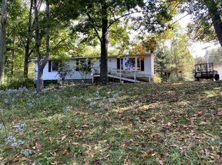 2842 Washburn Rd, Vassar, MI 48768