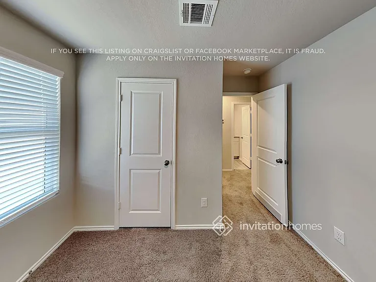 146 Pasadena Pl — Photo 16