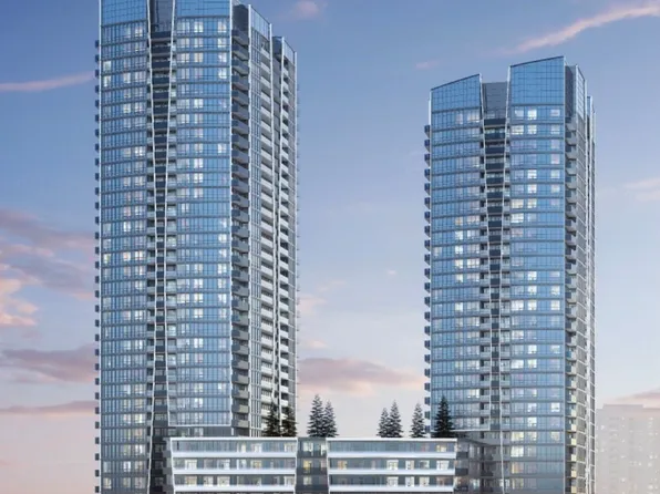 30 Upper Mall Way, Vaughan, ON