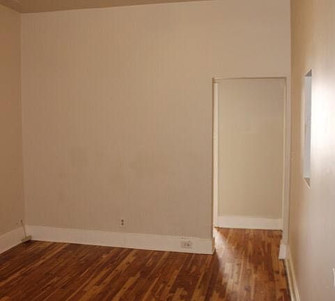 5th image of 2013 Colerain Ave #2