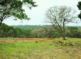 270 Peace Dr, Kerrville, TX 78028