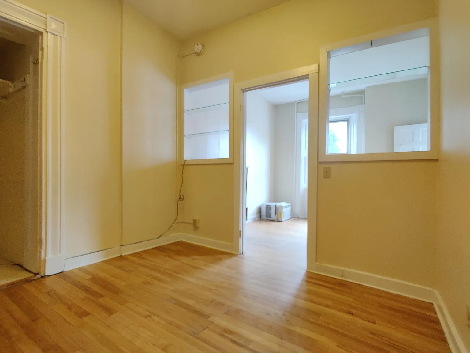 Studio, $1,500 — Photo 3