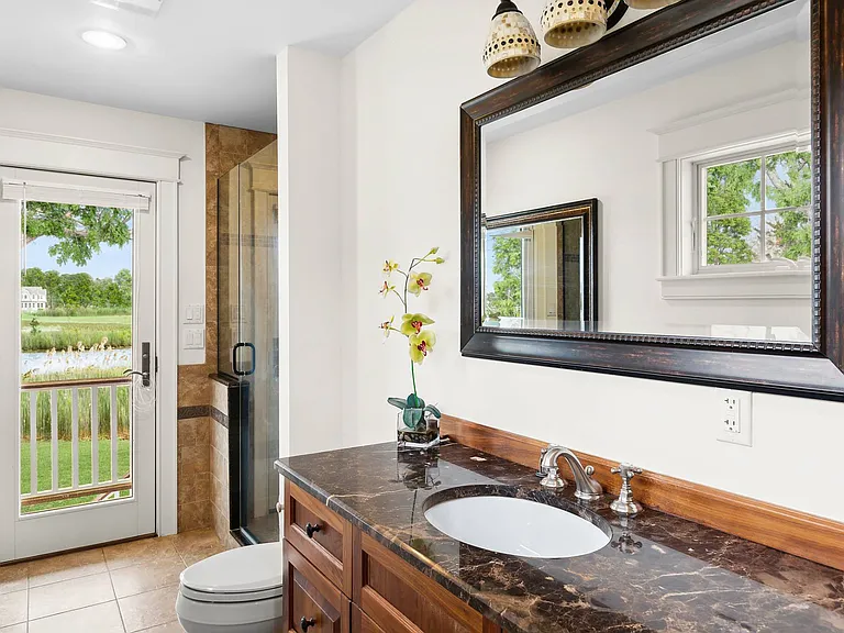 32 Honeysuckle Ln #C — Photo 14