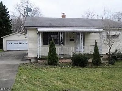 537 Hyatt Ave, Campbell, OH, 44405