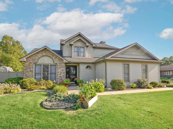 18930 Diamond Pointe Ct, South Bend, IN 46614