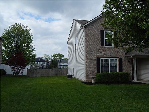 2nd image of 12692 Brookhaven Dr