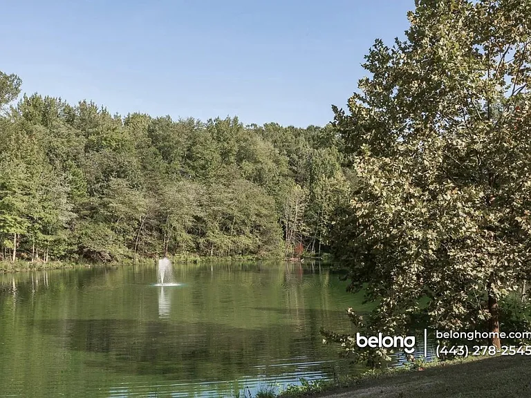 278 Janet Dr — Photo 2