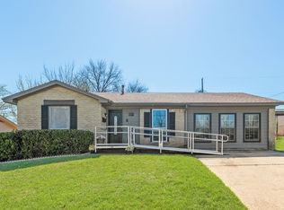 4120 Happy Canyon Dr, Dallas, TX 75241