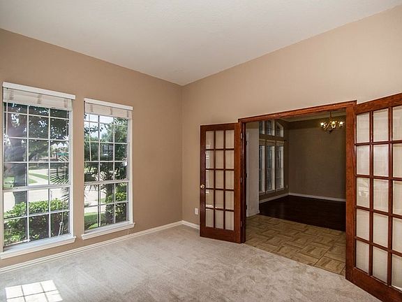 3rd image of 5308 Rolling Rock Dr