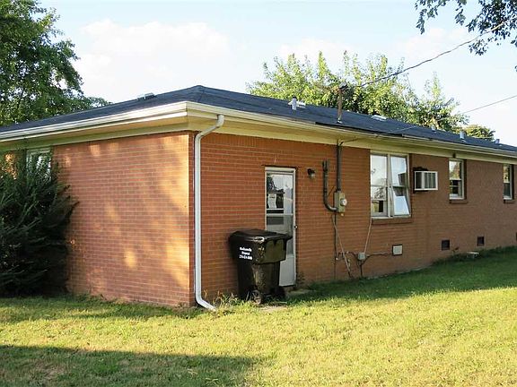 2nd image of 122 Glendale Dr