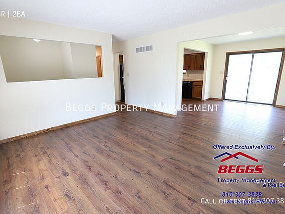 3rd image of 1116 Broadmore Ln