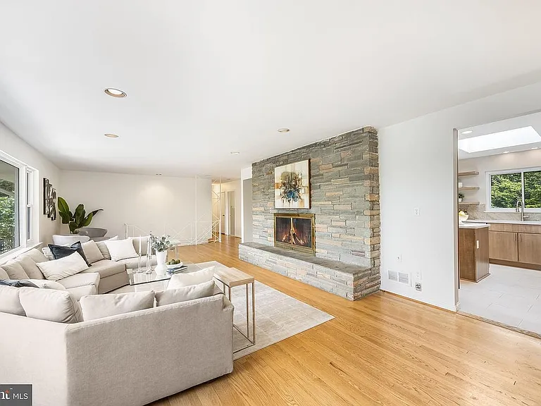 3612 Ridgeway Ter — Photo 41