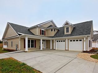 7003 Springville Ct, Springfield, VA 22150