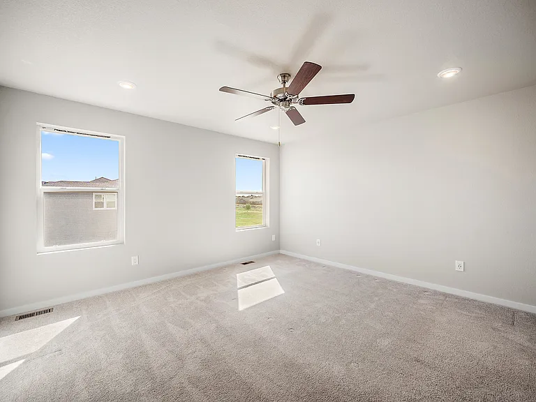 7991 Goldenray Pl — Photo 22