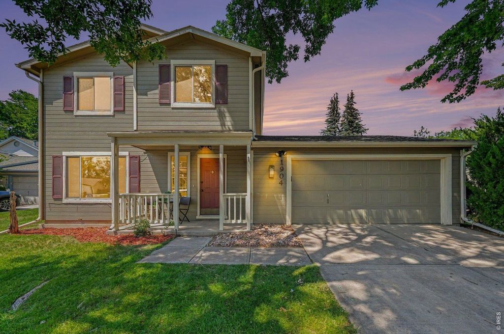 1904 Enfield Ct