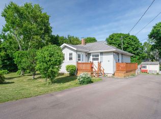 14 Donwood Dr, Charlottetown, PE C1A 5L2