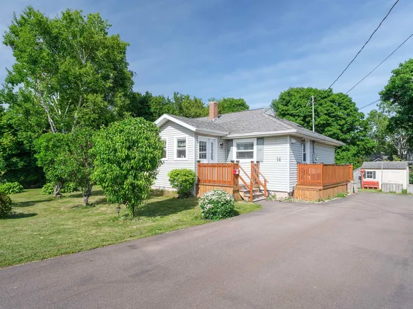 14 Donwood Dr, Charlottetown, PE C1A 5L2
