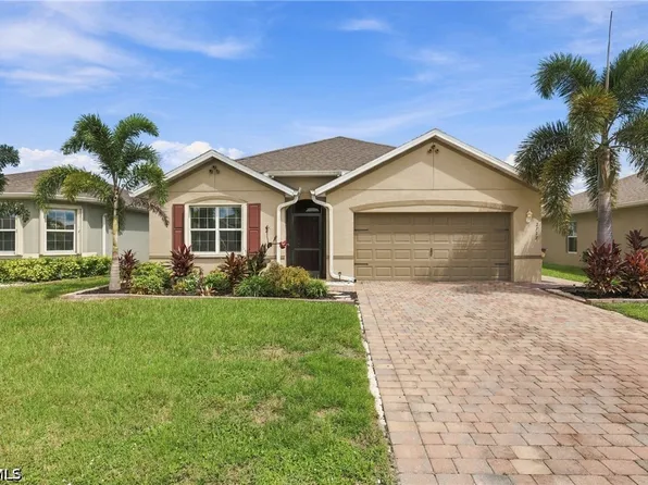 2717 Foralesca Ct, Cape Coral, FL 33909