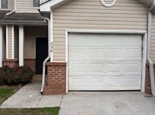 230 Shenandoah Dr, Riverdale, GA 30274