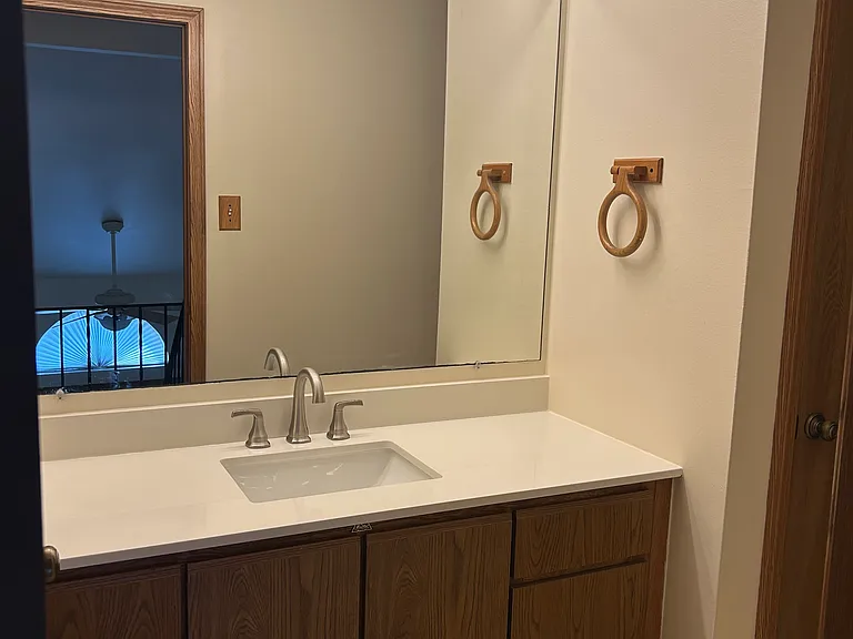 Main bathroom