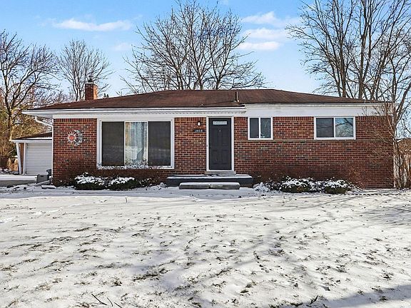 2nd image of 3659 Elira Ln