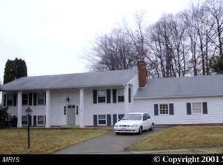 5718 Ottawa Rd, Centreville, VA 20120