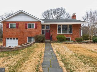 7601 Cayuga Ave, Bethesda, MD 20817