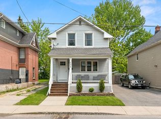 135 Nelson St, Kingston, ON K7L 3W9