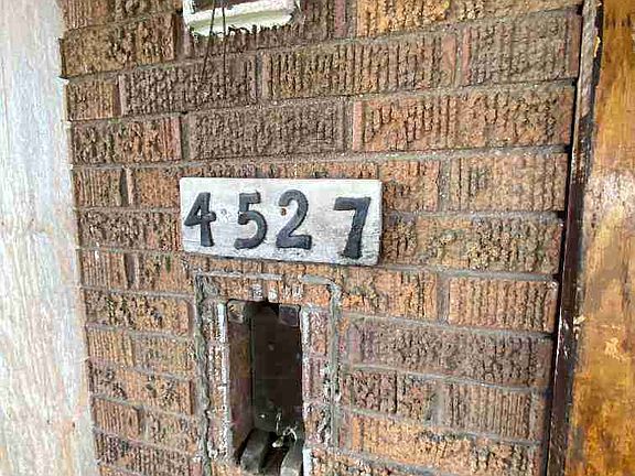 4527 Vancouver