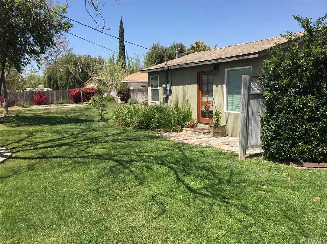 2843 1/2 Casitas Ave — Photo 2