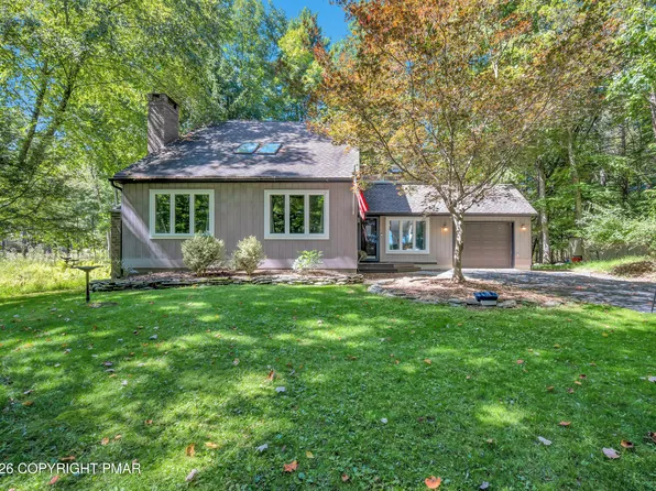 3371 Frontier Rd, East Stroudsburg, PA 18302