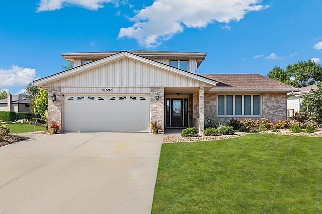 1st image of 13528 McCabe Dr