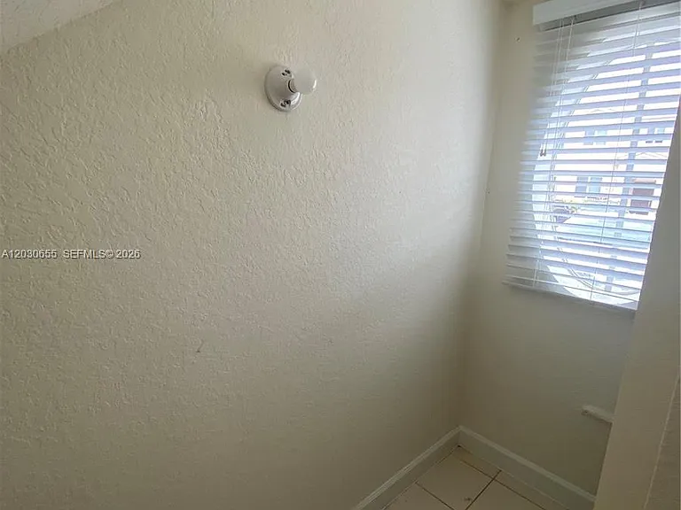 2330 SE 10th St #2330 — Photo 28