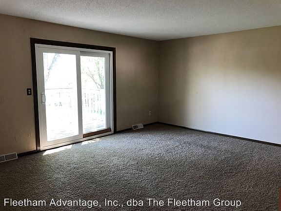 4th image of 16118 Fishing Ave