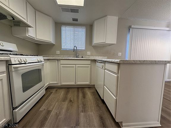 5th image of 181 Bel Port Dr Unit 184
