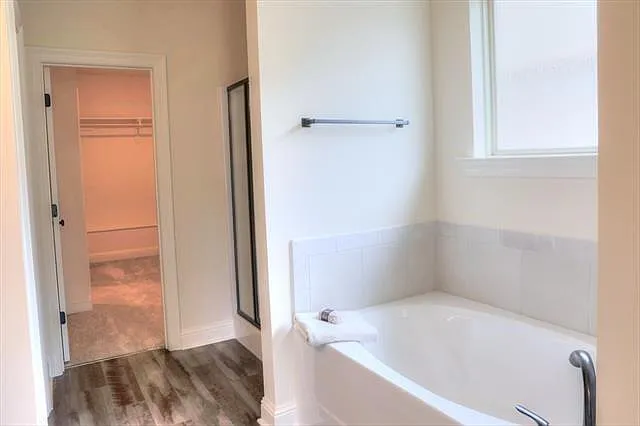 740 Jackson Ct — Photo 9