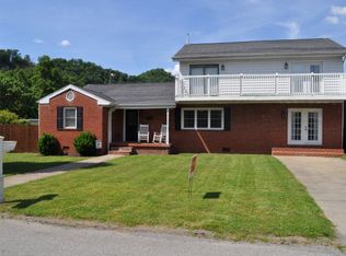 116 Douglas St, Pikeville, KY 41501