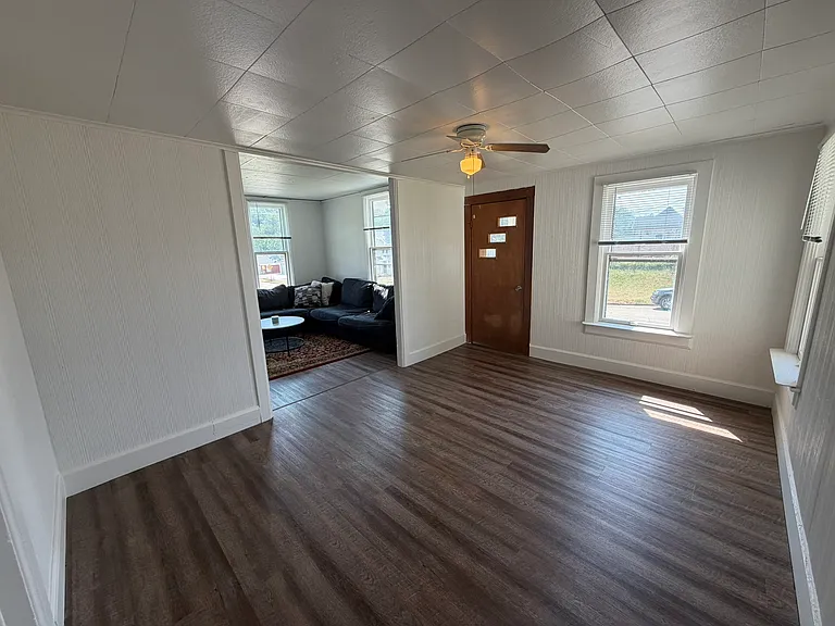 205 Milwaukee St — Photo 5