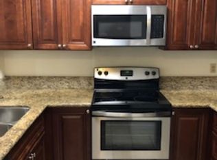 7405 Charmant Dr #2103, San Diego, CA 92122