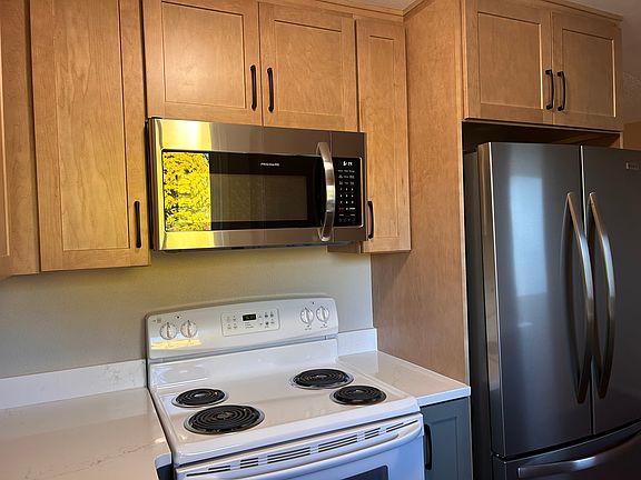 Brand new fridge and microwave!